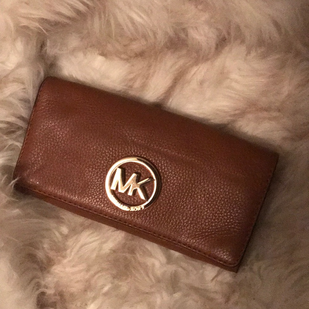 Michael Kor wallet